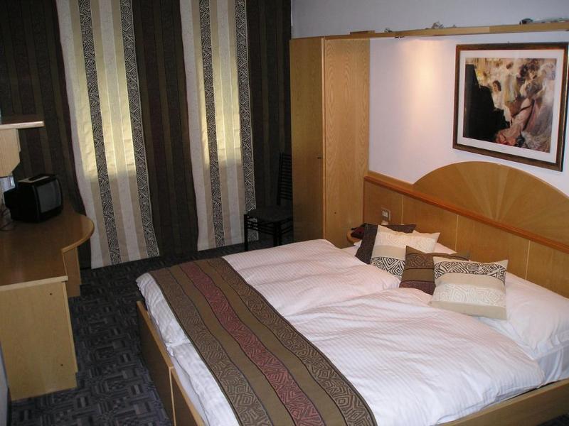 Hotel Ciclamino Пьетрамурата Экстерьер фото